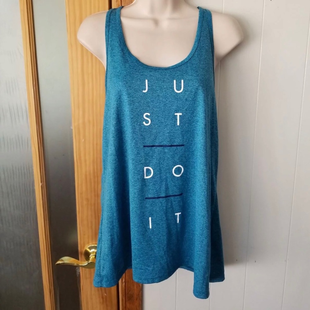Nike Workout Size Large